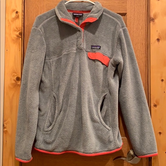 Patagonia Tops - Patagonia womens large Gray & Coral Retool